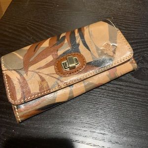 Patricia Nash Women’s Canetti Wallet Palm Leaves